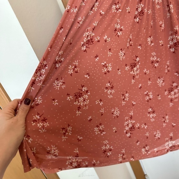 Wallflower Large Floral dress mauve pink - Picture 7 of 9